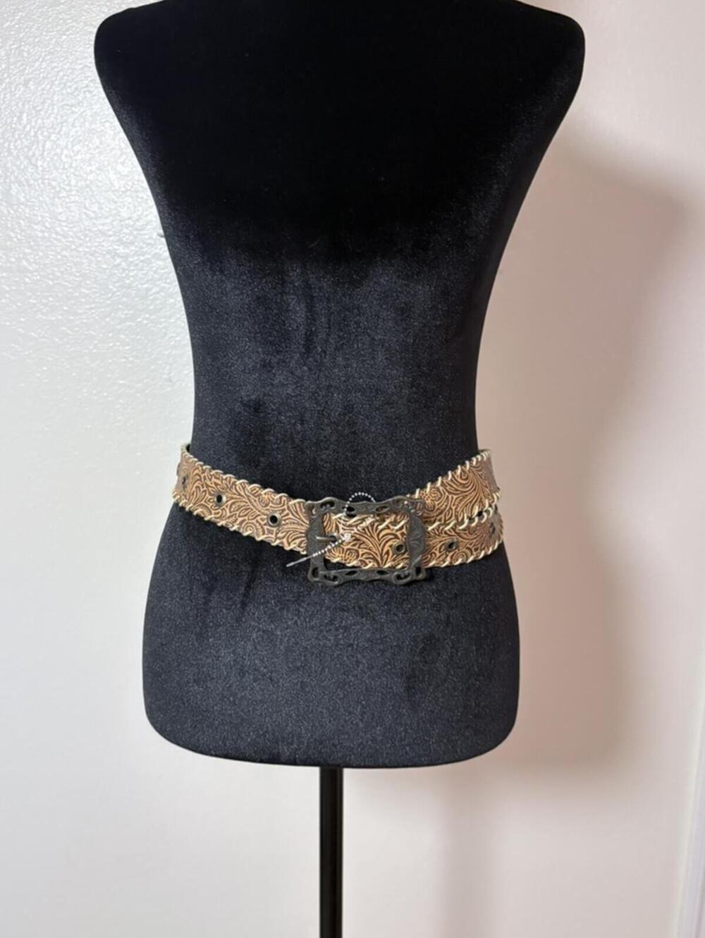 Tooled Leather Belt Floral Scroll Ornate Filigree Buckle Whipstitch Western